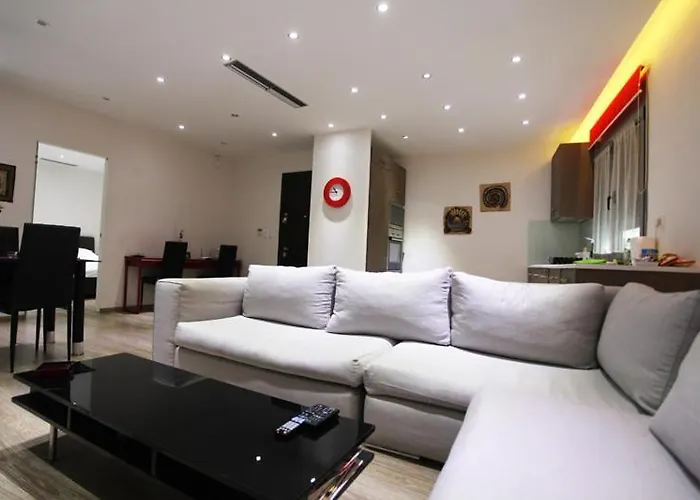 Olvias Apartment