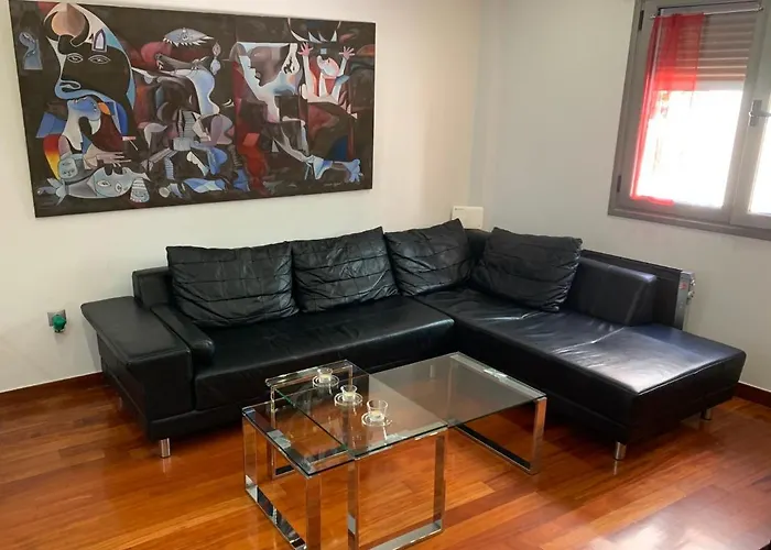 Olvias Apartment
